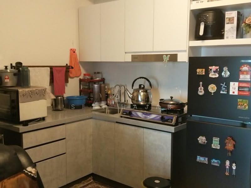 Service Residence for Sale at Tulip Residence - Siti Hajar - Kitchen - PropertyGuru.com.my
