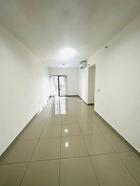Kediaman Servis untuk Disewa di M Luna - Frankie Sing - Living Room - PropertyGuru.com.my