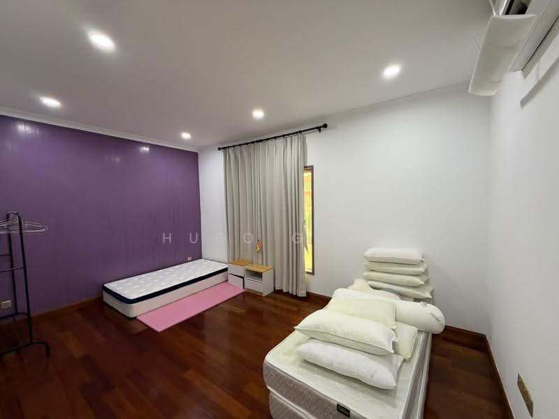 Bungalow House for Rent in Tropicana Golf (Tropicana) - Hugo Gooi - Bedroom - PropertyGuru.com.my