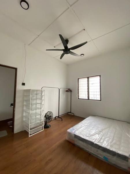 Rumah Teres 2-Tingkat untuk Dijual di Taman Desa Gombak (Setapak) - Aaron Ong - Bedroom - PropertyGuru.com.my