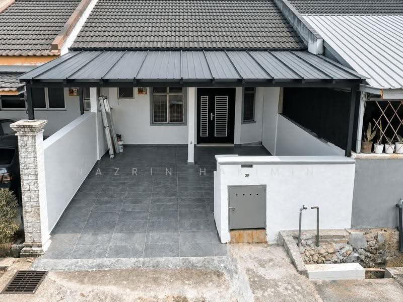 Terraced House for Sale in Rawang (Selangor) - Nazrin Hakimin - Exterior - PropertyGuru.com.my