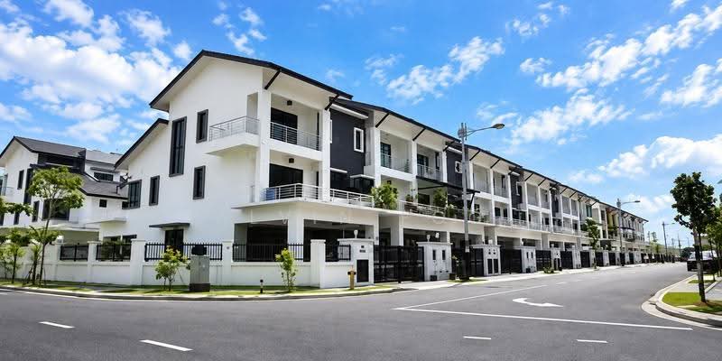 3.5-storey Terraced House for Sale in Taman Mesra Utama (Balakong) - Alvin Foo - PropertyGuru.com.my