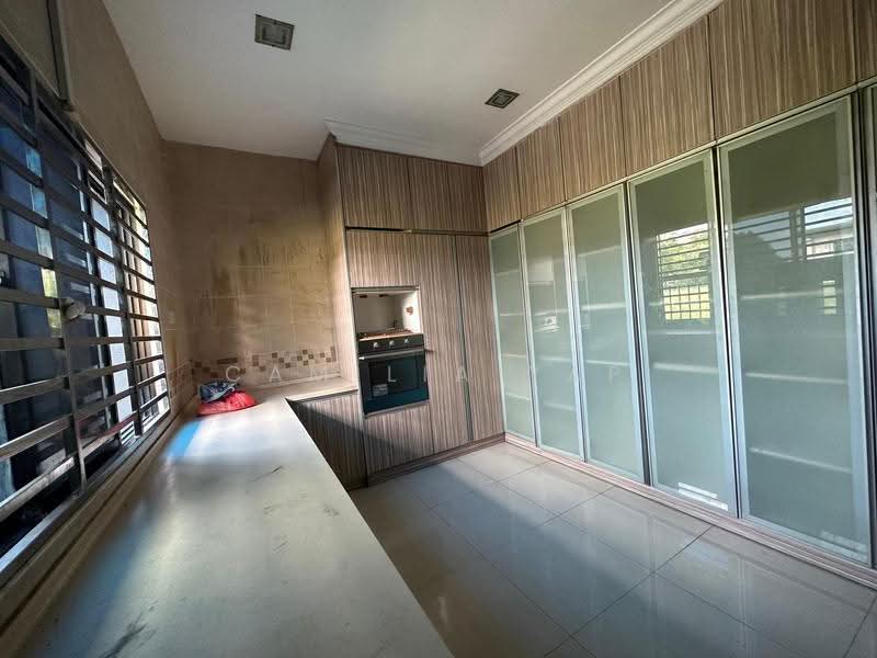 3-storey Terraced House for Rent in Taman Halimahton (Seputeh) - Camilia Yap - Kitchen - PropertyGuru.com.my