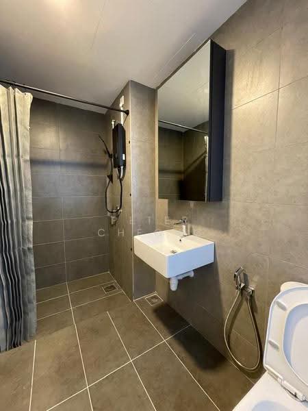 Kondominium untuk Disewa di D'Terra Residences - Peter Cheong - Bathroom - PropertyGuru.com.my