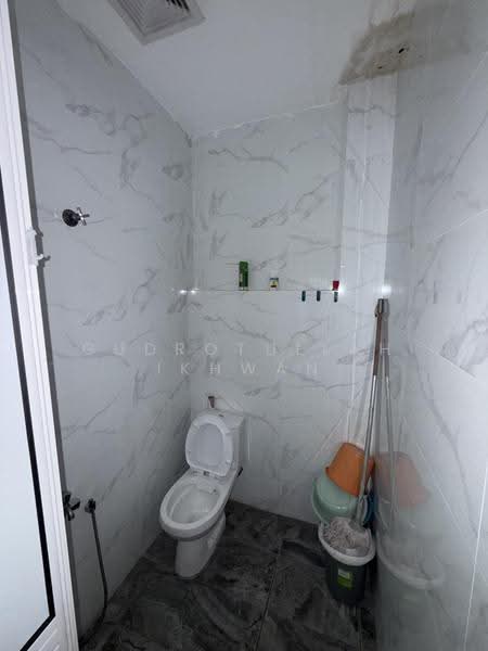 Kedai untuk Disewa di Taman Puchong Prima (Puchong) - Gudrotullah Ikhwan - Bathroom - PropertyGuru.com.my