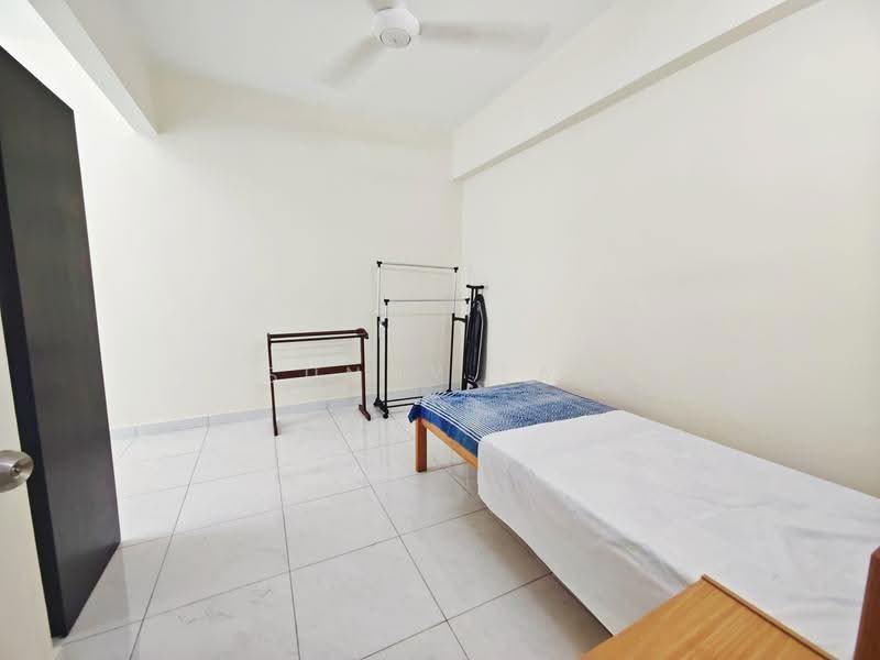 Pangsapuri untuk Dijual di Skyridge Apartment - Sunny Lai - Bedroom - PropertyGuru.com.my
