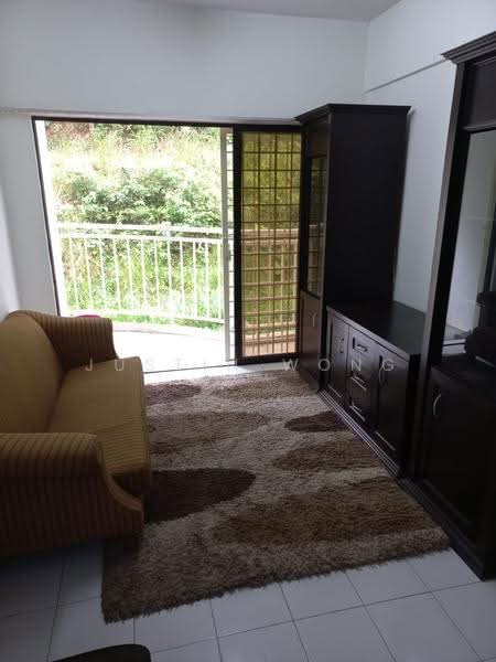 Pangsapuri untuk Disewa di Ixora - Justin Wong - Living Room - PropertyGuru.com.my