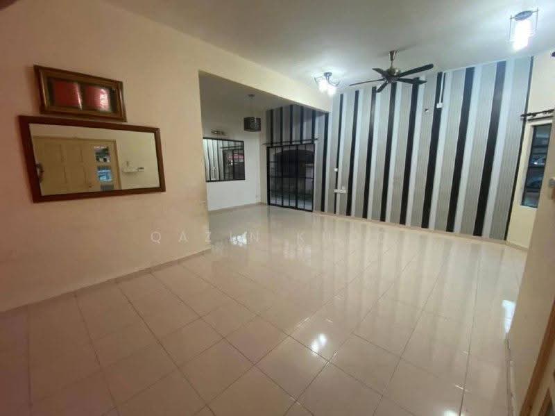 Rumah Berkembar untuk Dijual di Sunway City Ipoh (Ulu Kinta) - Qazin Khoo - Living Room - PropertyGuru.com.my