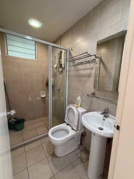 Kondominium untuk Disewa di Menjalara 18 - Amirul Ami - Bathroom - PropertyGuru.com.my