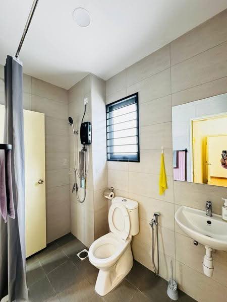 2-storey Terraced House for Sale in Kajang 2 (Kajang) - Zulhilmi Zakaria - Bathroom - PropertyGuru.com.my