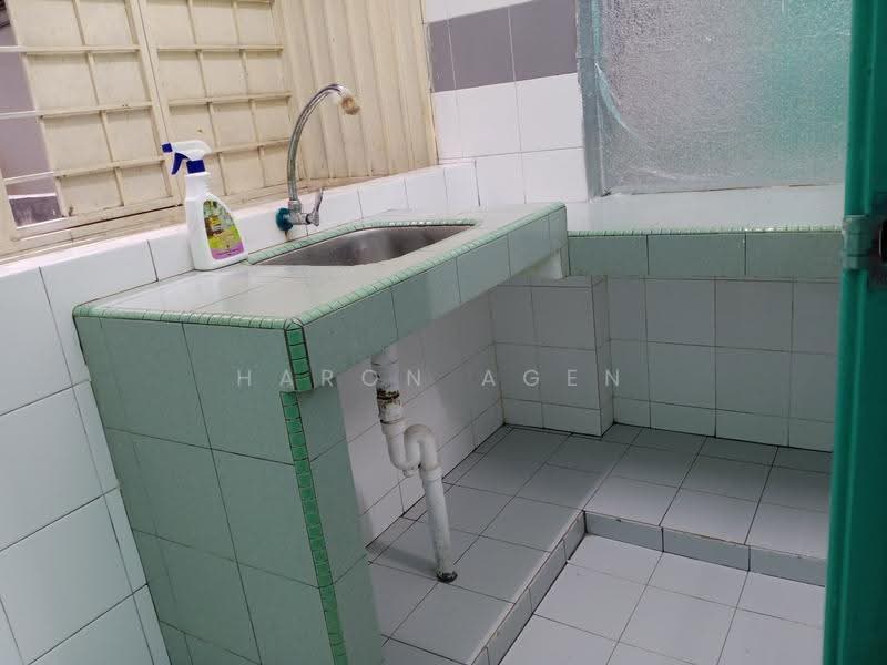 Pangsapuri untuk Dijual di Taman Lembah Maju 600 Apartment - Haron Agen - PropertyGuru.com.my