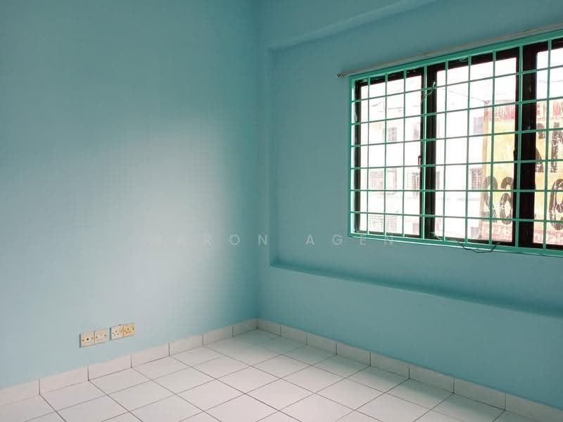 Pangsapuri untuk Dijual di Taman Lembah Maju 600 Apartment - Haron Agen - PropertyGuru.com.my