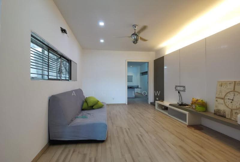 Rumah Teres 2.5-Tingkat untuk Dijual di Rawang (Selangor) - Alice Low - Living Room - PropertyGuru.com.my