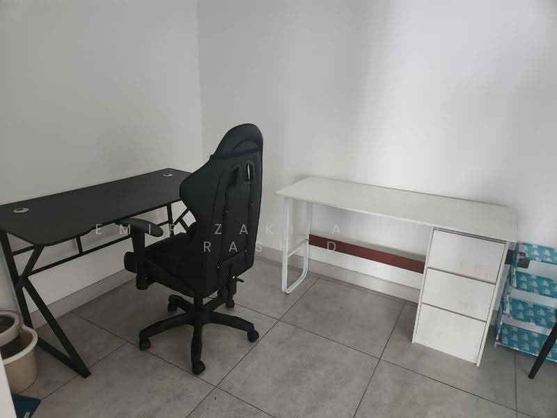 Service Residence for Rent at Lot 15 - Emir Zaki Abdul Rashid - Study - PropertyGuru.com.my
