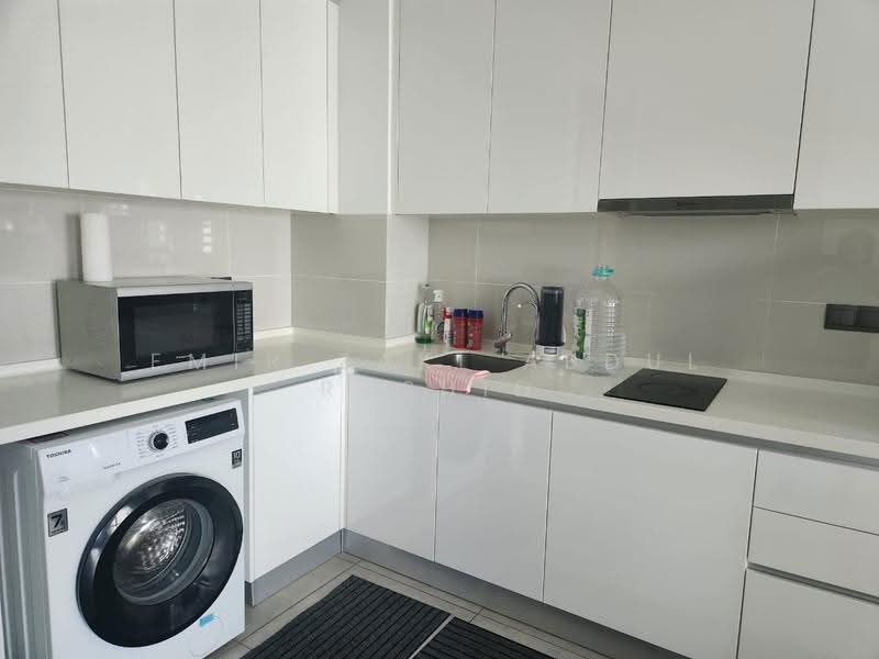 Service Residence for Rent at Lot 15 - Emir Zaki Abdul Rashid - Kitchen - PropertyGuru.com.my