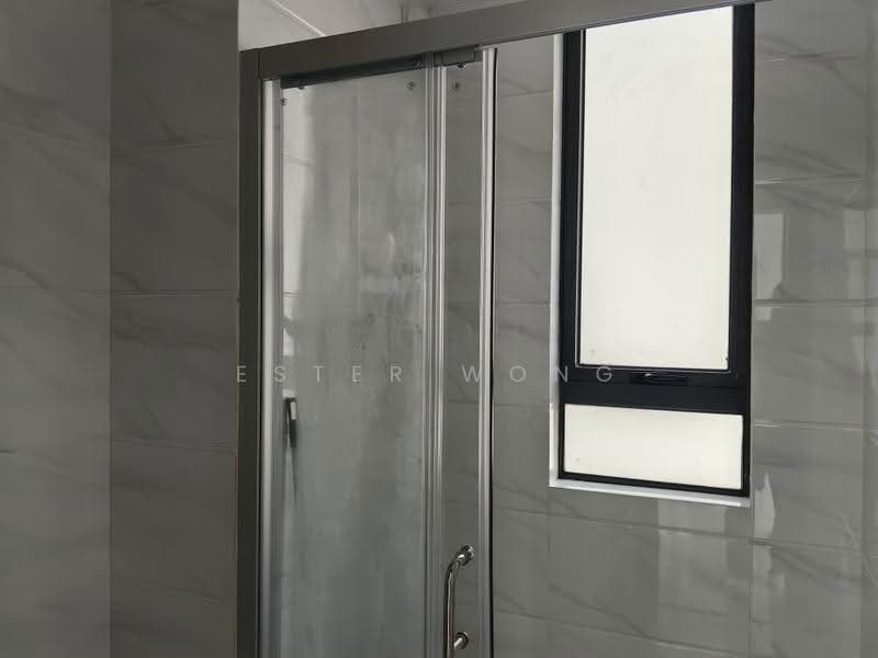 Apartment for Sale at Starview Bay @ Forest City - Ester Wong - Bathroom - PropertyGuru.com.my