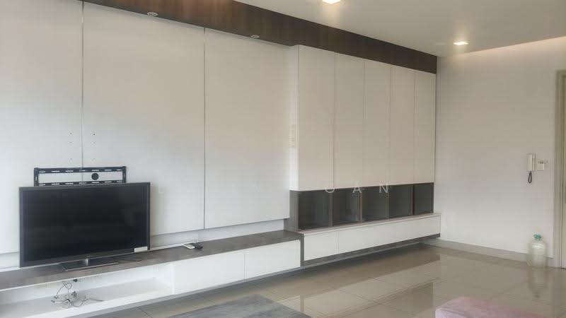 Kondominium untuk Disewa di KM1 East - Elaine Gan - Living Room - PropertyGuru.com.my