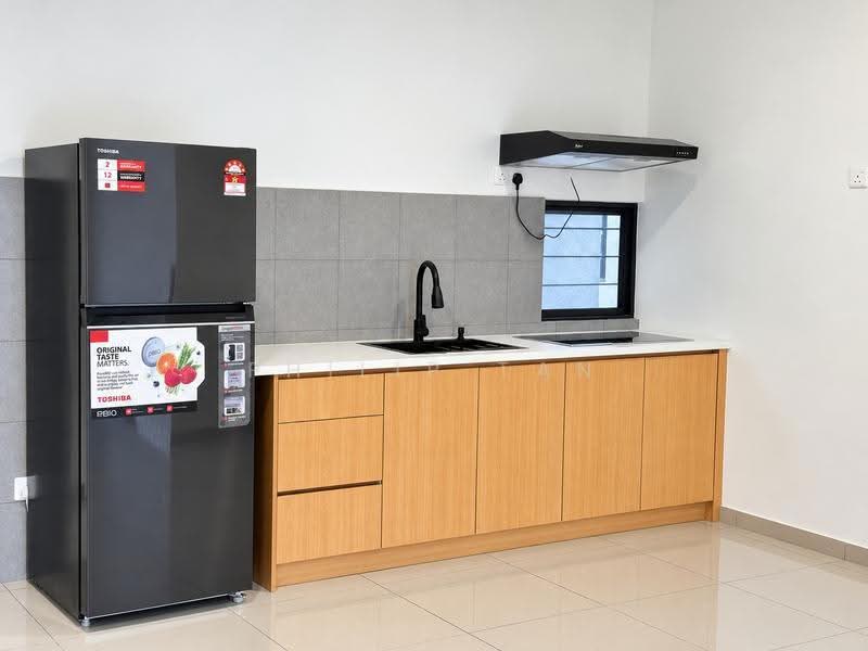 Service Residence for Sale at D'Cosmos Residences - Philip Tan - Kitchen - PropertyGuru.com.my