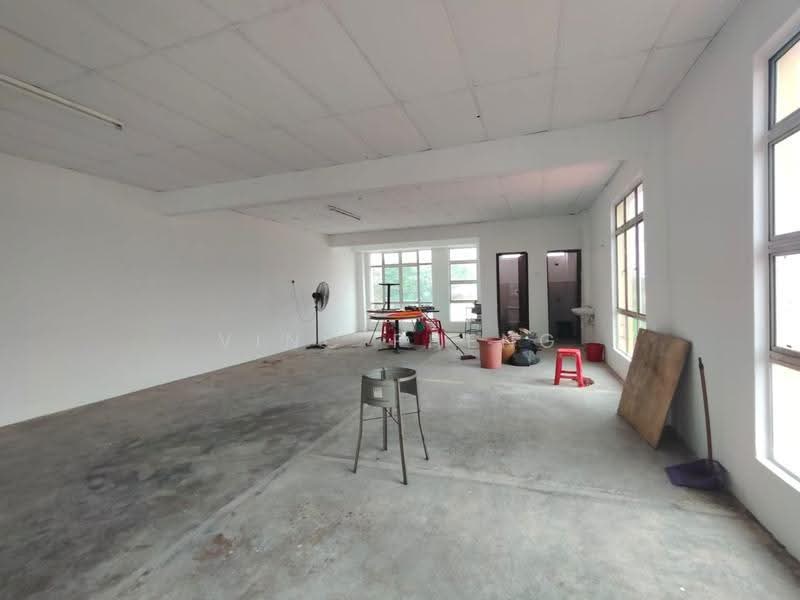 Shop / Office for Rent in Taman Merdeka Permai (Batu Berendam) - Vinc Pheng - Interior - PropertyGuru.com.my