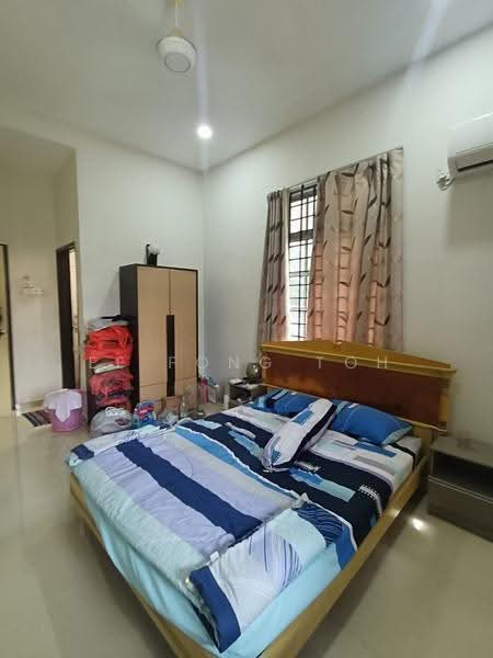 Rumah Teres 1-Tingkat untuk Dijual di Taman Sutera (Johor Bahru) - Ee Fong Toh - Bedroom - PropertyGuru.com.my