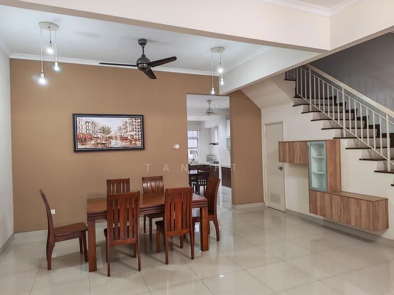 Terraced House for Rent in Kemuning Utama (Shah Alam) - Tan FT - Dining Room - PropertyGuru.com.my