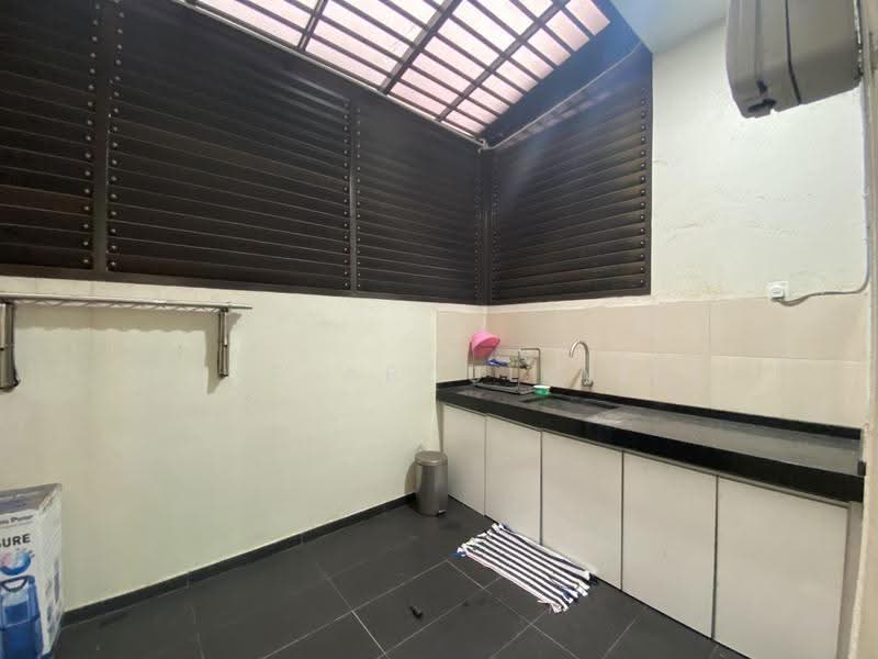 2-storey Terraced House for Sale in Taman Puncak Saujana (Kajang) - Umar Abdul Aziz - Kitchen - PropertyGuru.com.my