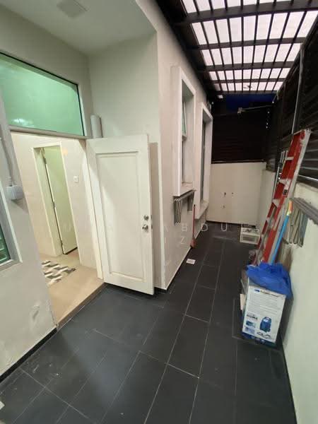 2-storey Terraced House for Sale in Taman Puncak Saujana (Kajang) - Umar Abdul Aziz - Entrance - PropertyGuru.com.my