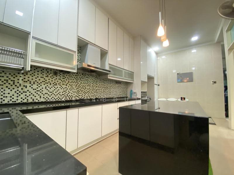 2-storey Terraced House for Sale in Taman Puncak Saujana (Kajang) - Umar Abdul Aziz - Kitchen - PropertyGuru.com.my