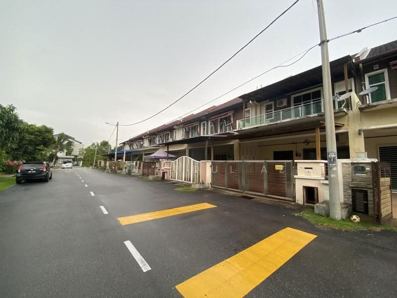 2-storey Terraced House for Sale in Taman Puncak Saujana (Kajang) - Umar Abdul Aziz - Exterior - PropertyGuru.com.my