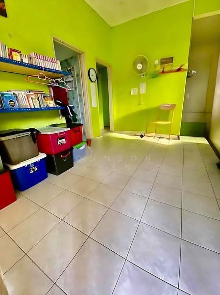 2-storey Terraced House for Sale in Bandar Putra Kulai (Kulai) - Johnson Chen - Interior - PropertyGuru.com.my