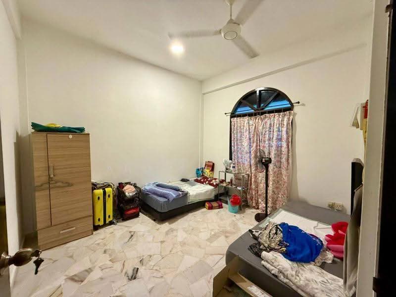 Rumah Berkembar untuk Dijual di Kampung Bahru (Johor Bahru) - Andrew Teo - Bedroom - PropertyGuru.com.my