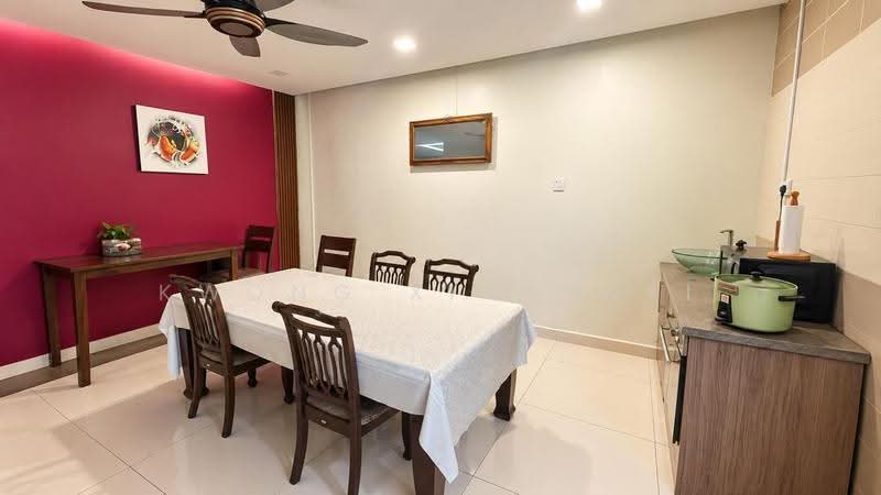 Semi-Detached House for Sale in Kipark Sri Utara (Batu) - Kwong Xiao Wei - Dining Room - PropertyGuru.com.my