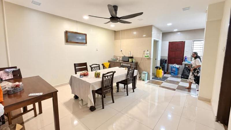 Semi-Detached House for Sale in Kipark Sri Utara (Batu) - Kwong Xiao Wei - Dining Room - PropertyGuru.com.my