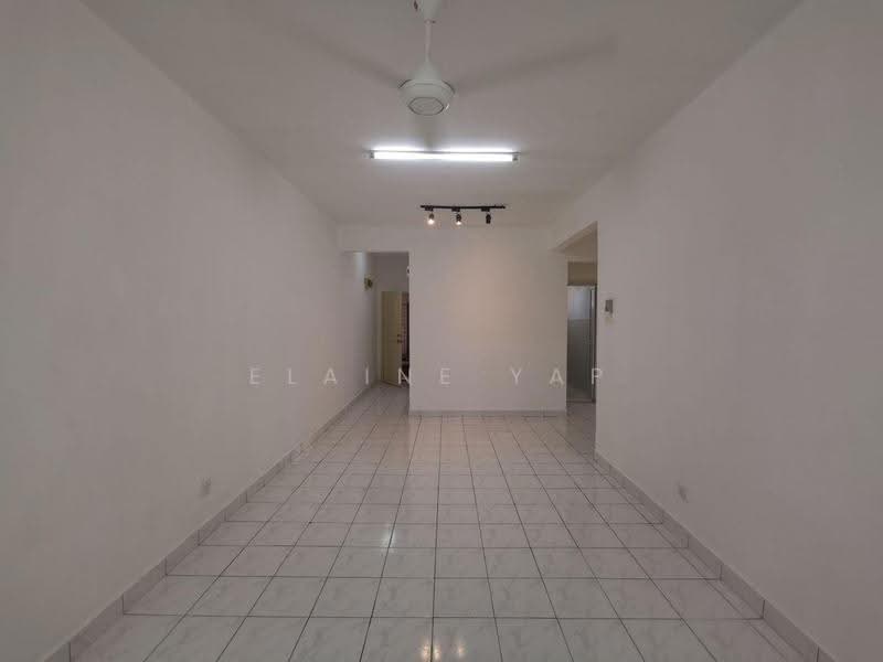Apartment for Rent at SD Apartments II - Elaine Yap - Living Room - PropertyGuru.com.my