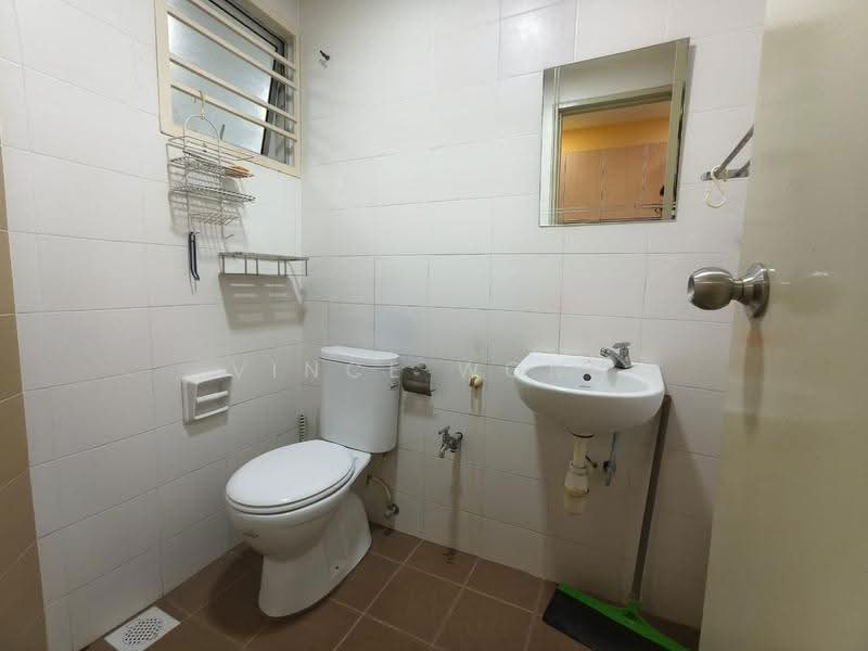 2.5-storey Terraced House for Sale in Taman Putra Prima (Puchong) - Vince Wong - Bathroom - PropertyGuru.com.my