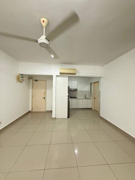 Pangsapuri untuk Dijual di Idaman Residence - Janice Teo - Kitchen - PropertyGuru.com.my