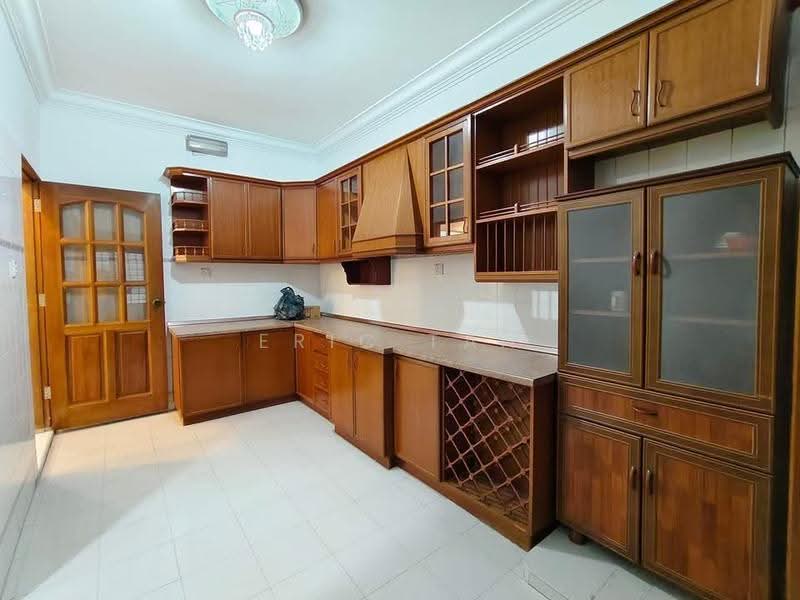 2-storey Terraced House for Rent in Taman Putri Kulai (Kulai) - Eric Tan - Kitchen - PropertyGuru.com.my