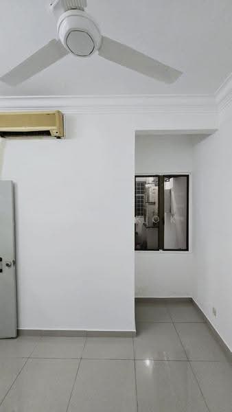 Kondominium untuk Disewa di Golden City - Kelly Kok - Interior - PropertyGuru.com.my