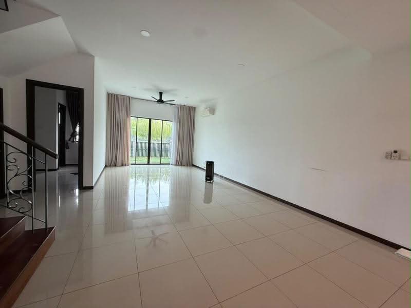 2-storey Terraced House for Rent in Setia Eco Glades (Cyberjaya) - Sarah . - Living Room - PropertyGuru.com.my
