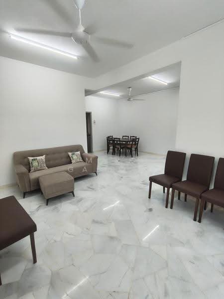 Rumah Teres 2-Tingkat untuk Disewa di SS19 (Subang Jaya) - Mark Gabriel - Living Room - PropertyGuru.com.my