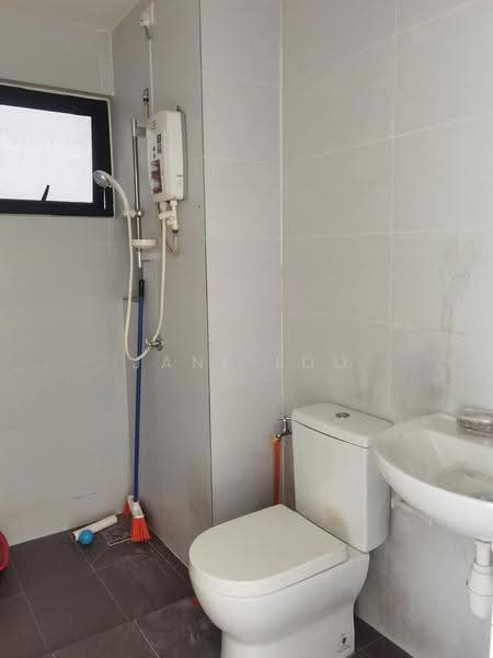 Kondominium untuk Disewa di Sk One Residence - Jane Loo - Bathroom - PropertyGuru.com.my