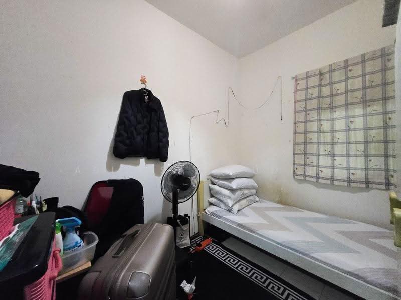 Apartment for Sale at Mesra Villa - Abid Sabarudin - Bedroom - PropertyGuru.com.my