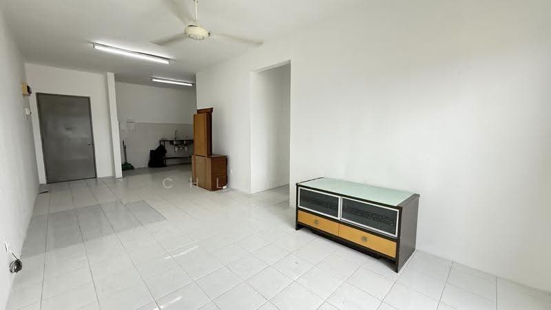 Apartment for Sale at Laksamana Puri - Chloe Kok - Living Room - PropertyGuru.com.my