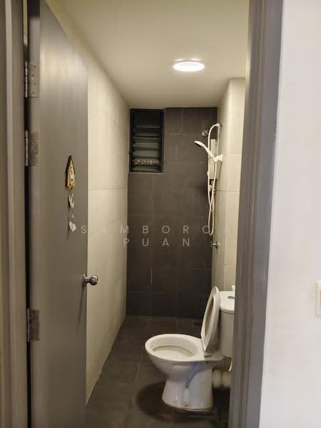 Condominium for Sale at The Gardens Condominium - Samborca Puan - Bathroom - PropertyGuru.com.my