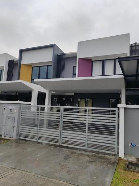 Rumah Teres untuk Dijual di Shah Alam (Selangor) - Sopiah Ahmad - Exterior - PropertyGuru.com.my