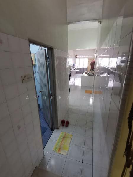 1-storey Terraced House for Sale in Taman Meru (Klang) - Andrew Ang - Bathroom - PropertyGuru.com.my