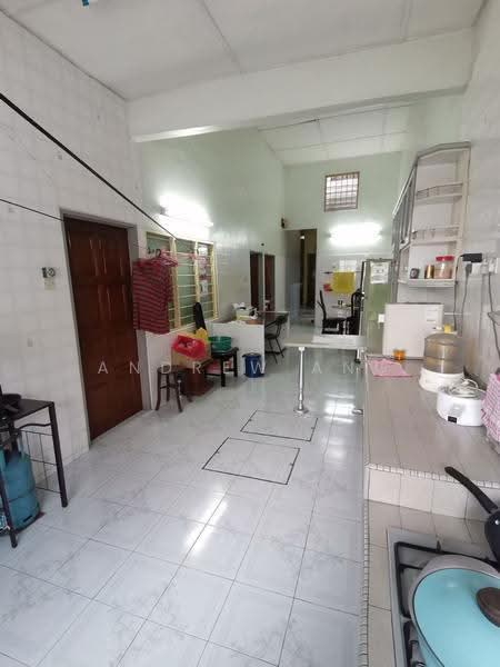 1-storey Terraced House for Sale in Taman Meru (Klang) - Andrew Ang - Kitchen - PropertyGuru.com.my