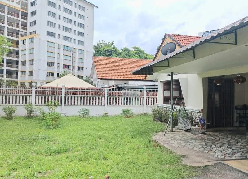 Bungalow House for Sale in Sentul (Kuala Lumpur) - Andrew Tan - Exterior - PropertyGuru.com.my