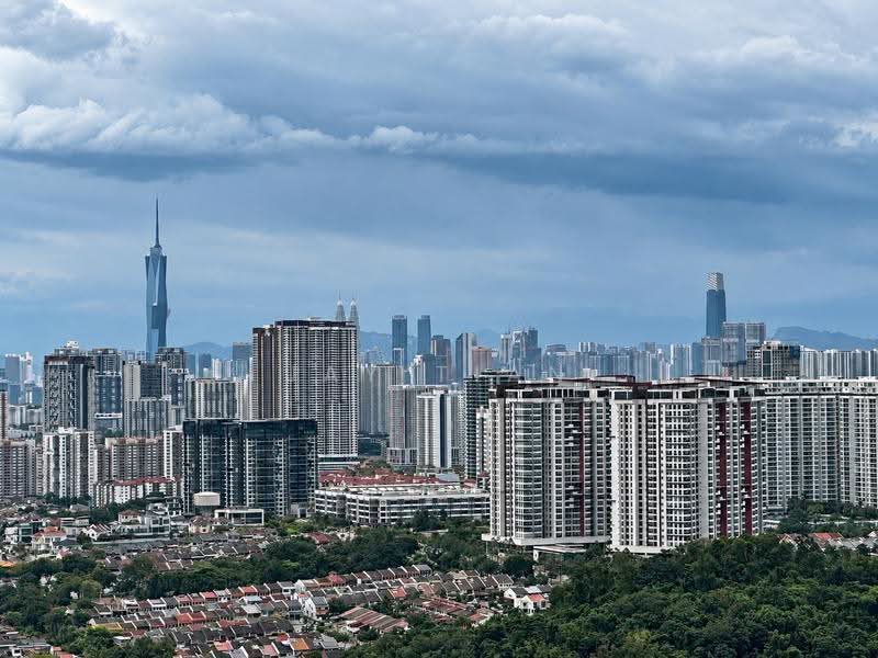 Full KLCC View