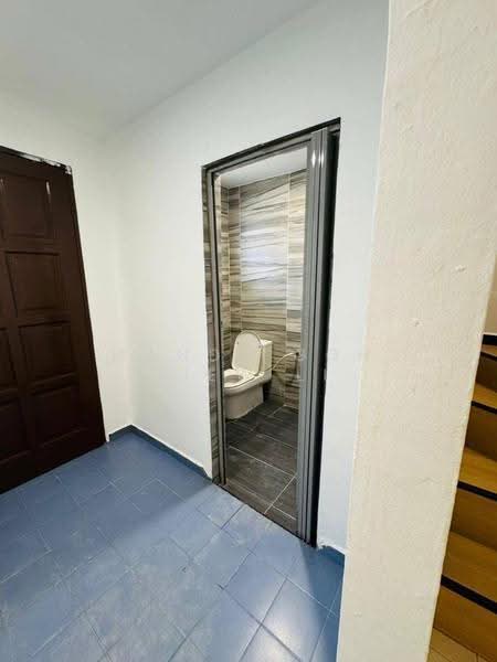 Rumah Teres 2-Tingkat untuk Disewa di Taman Megah Ria (Masai) - Mandy Goh Siew Li - Bathroom - PropertyGuru.com.my